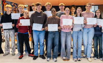 Leerlingen behalen DELF-diploma